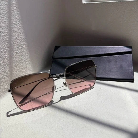 Dior Sunglasses ?%Authentic 100% Authentic Black Dior Sunglasses | eBay main image 3